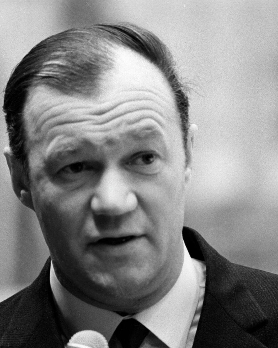 "Сева больше любил футбол, чем хоккей": сегодня 100 лет со дня рождения Всеволода Боброва