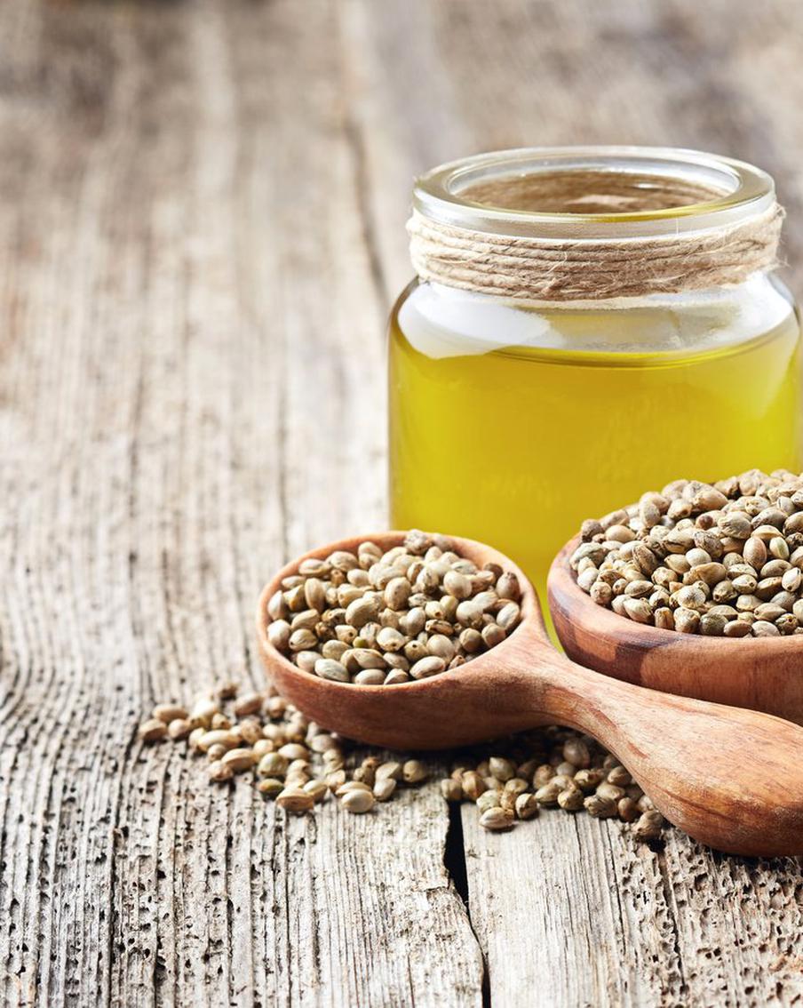 Хотите удивить свою семью – тогда делайте ставку на необычные ингредиенты, например на коноплю