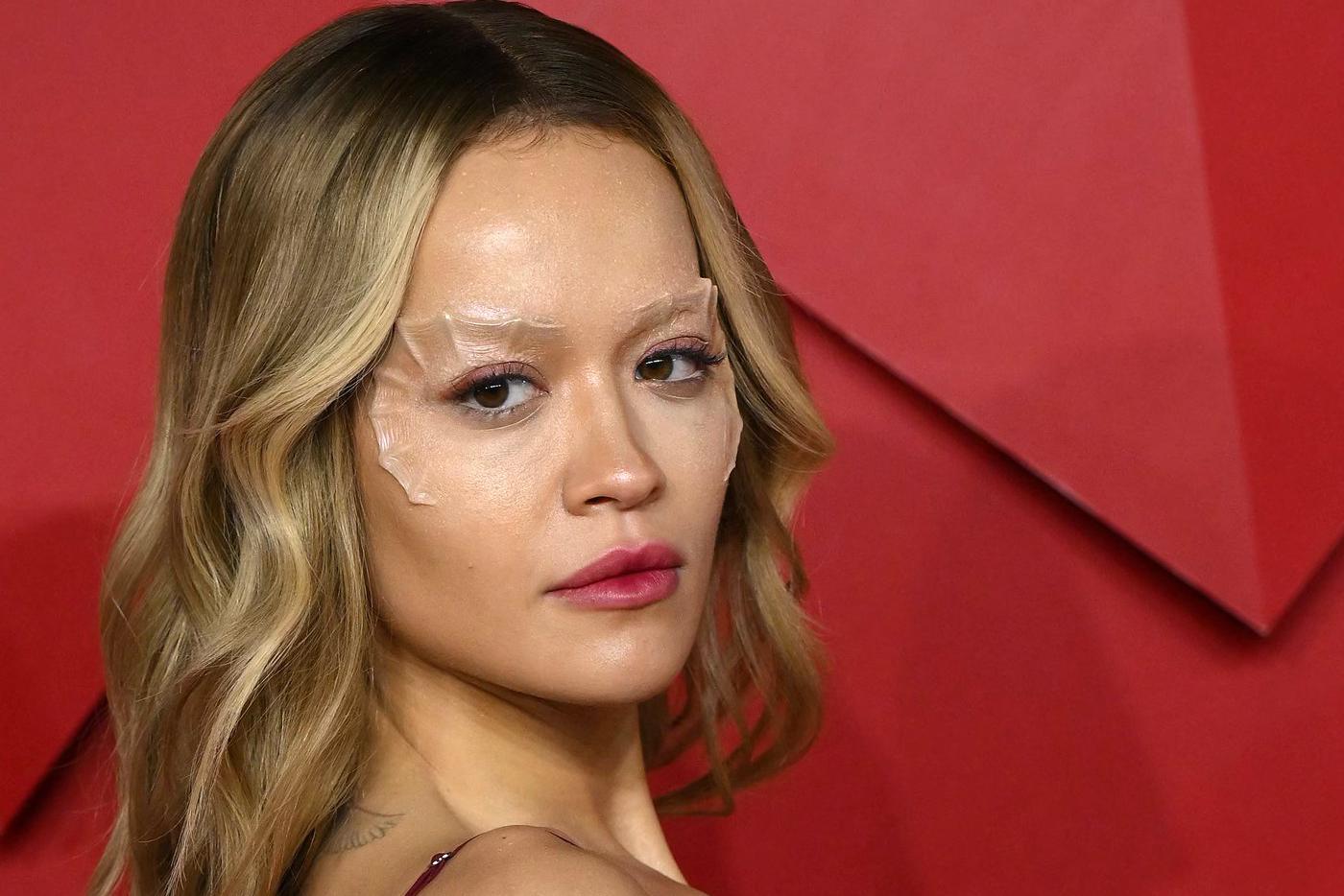 Певица Рита Ора.