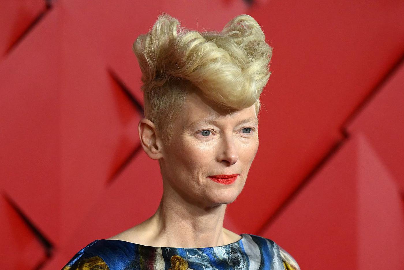 Актриса Тильда Суинтон.
