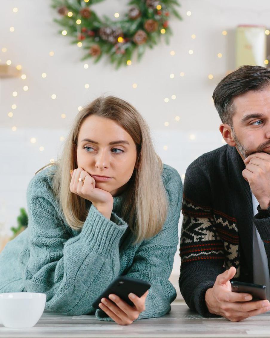 Порой мы, живя с абьюзером, даже не понимаем, кто он на самом деле. Между тем от таких людей нужно бежать, чтобы сберечь свою психику