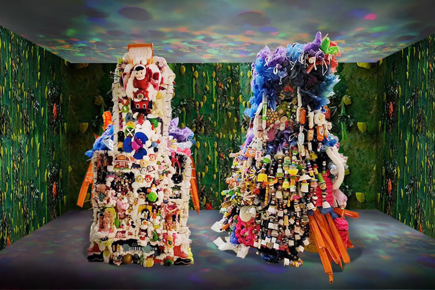 Буба и Бака Тут два верных друга, как инь и ян. Они сделаны из пластикового мусора, но, несмотря на происхождение, вместе им легко и весело, шутит автор. / Юлия Че