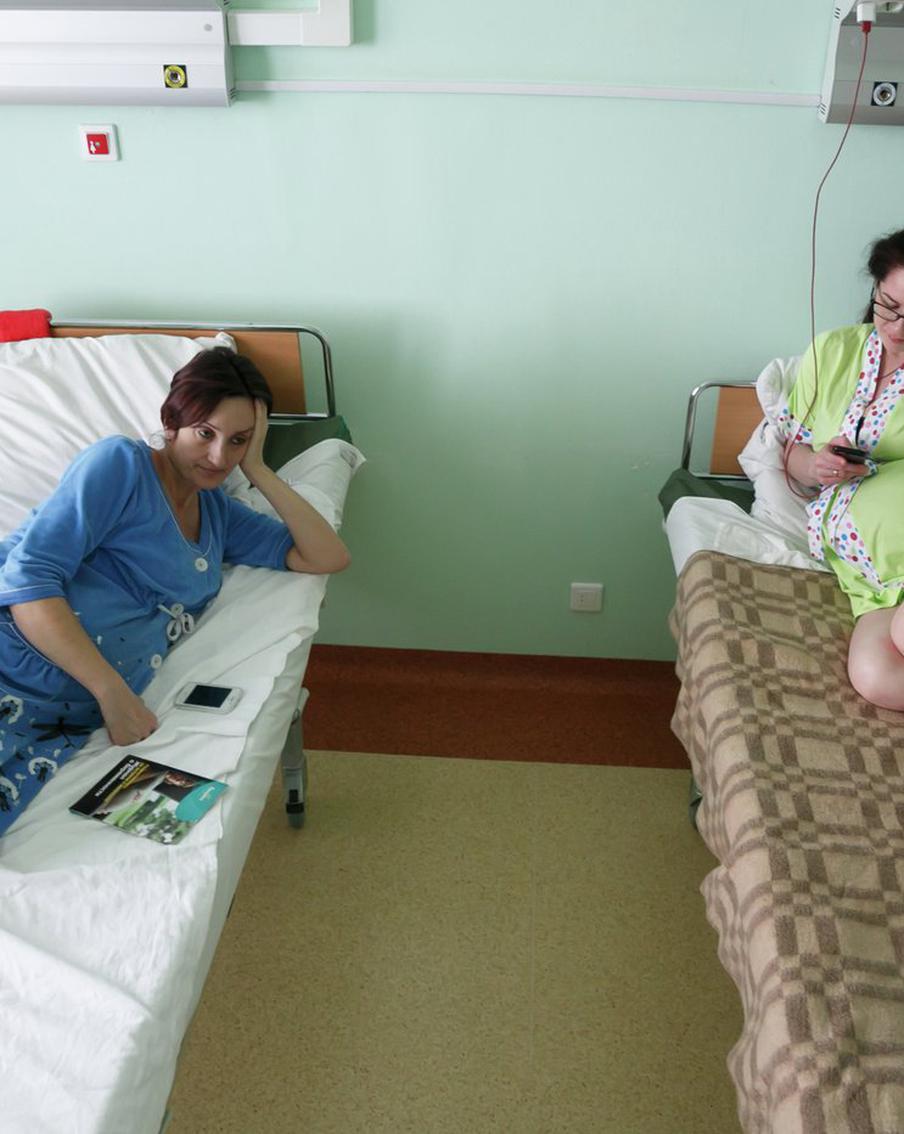 Одним махом пять побивахом: нуждающиеся беременные женщины и отцы-одиночки получат деньги от государства