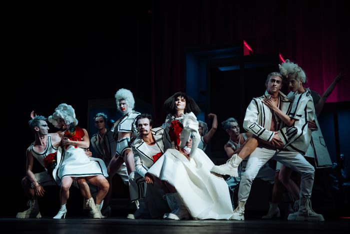 Приёмный сын Бэтмена и Фандорин в альтернативной реальности. 10 сериалов, которые будут держать нас у экранов в 2023 году