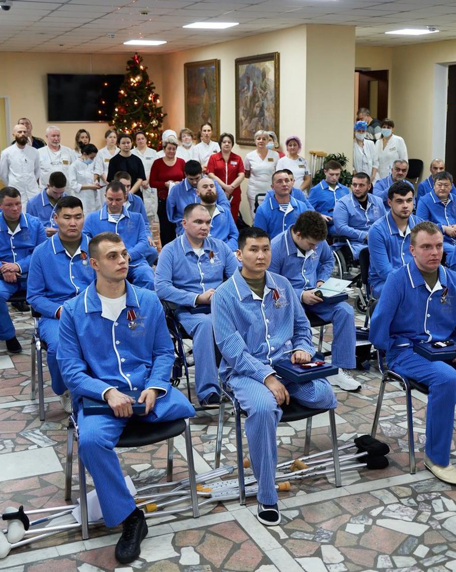 Военнослужащие получили новые социальные гарантии: хроника очередного дня украинского кризиса