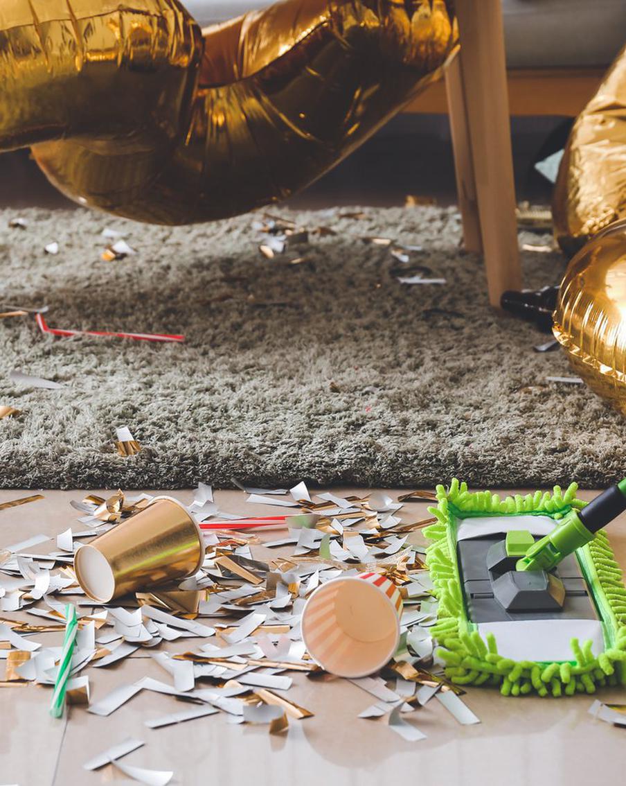 Как навести порядок в квартире после длинных праздников. Изучаем секреты уборки вместе с гуру