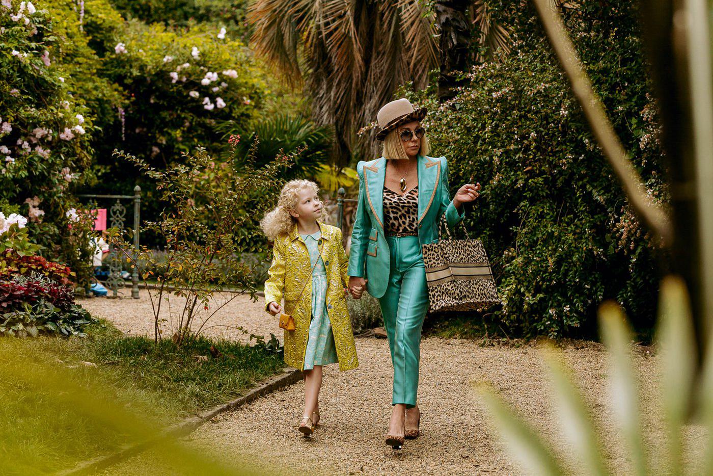 Елена Яковлева и её образы из фильма "Чебурашка".