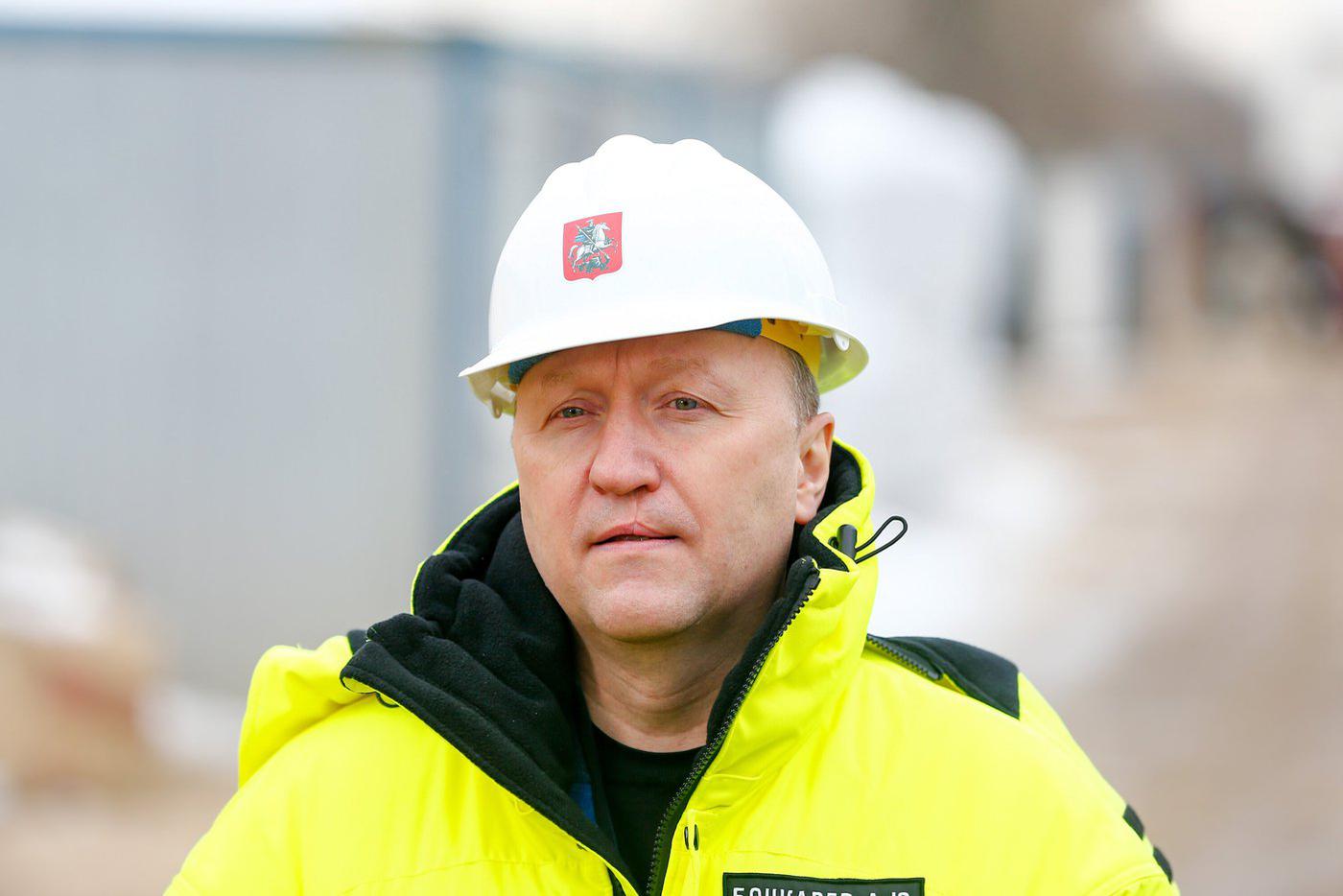 Андрей Бочкарёв: Порядка 90 км дорог построят в Москве до конца года