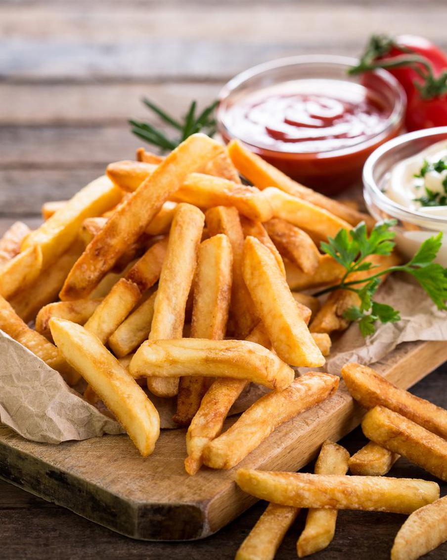 Некоторые продукты мы очень любим, но отказаться от них всё равно придётся ради своего здоровья