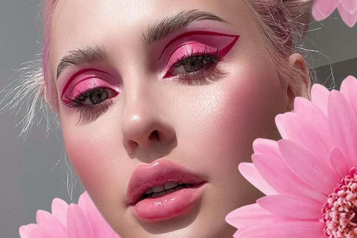 Мейкап-тренды 2023 года: стробинг остался в прошлом, а неоновые тени в стиле 80-х переживают новый виток популярности