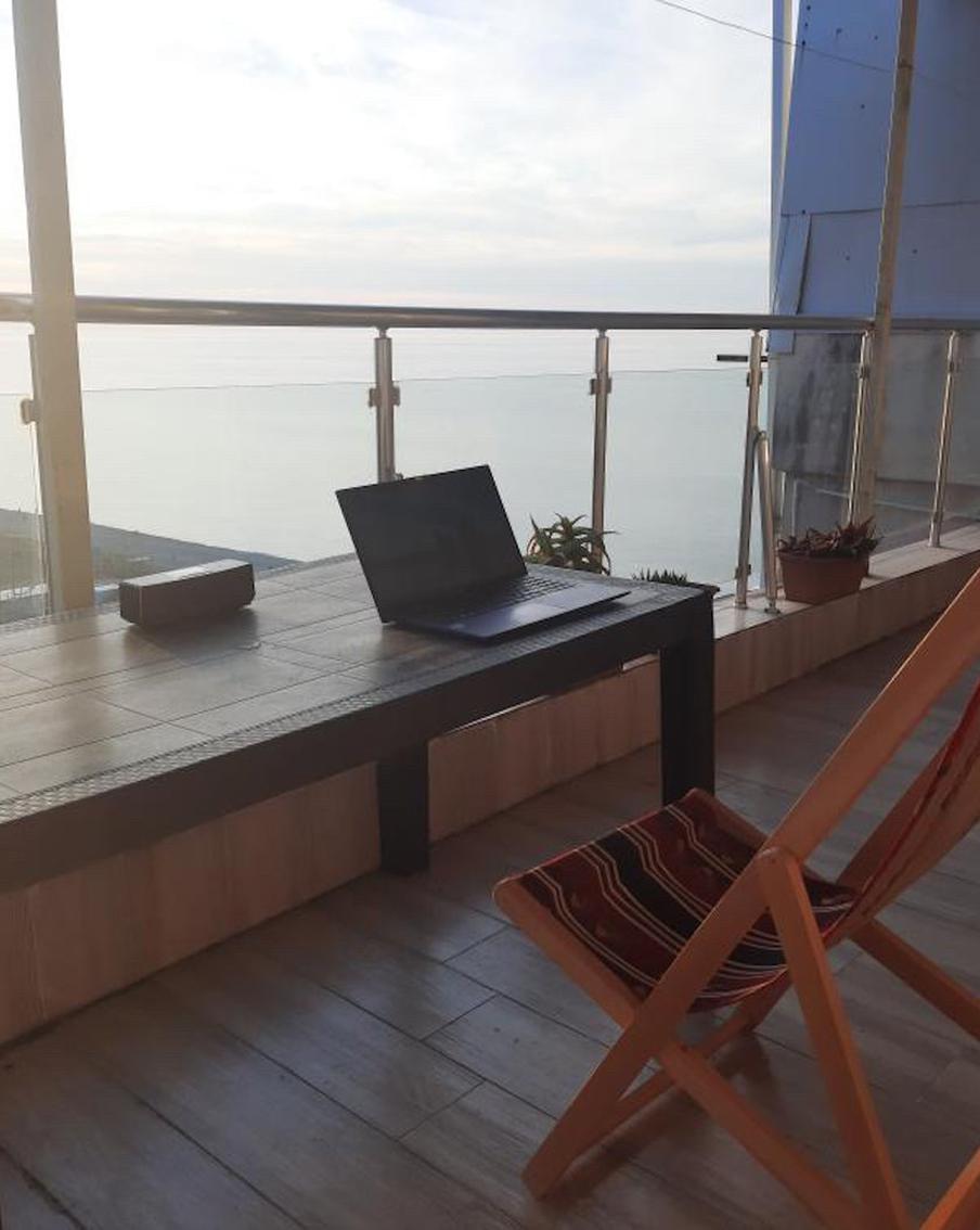 Уволить нельзя вернуть: компании просят сотрудников вернуться, а что выберут "эмигранты"?