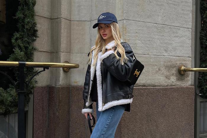 Карго, клёш и другие модели джинсов, которые стоит покупать в наступившем году