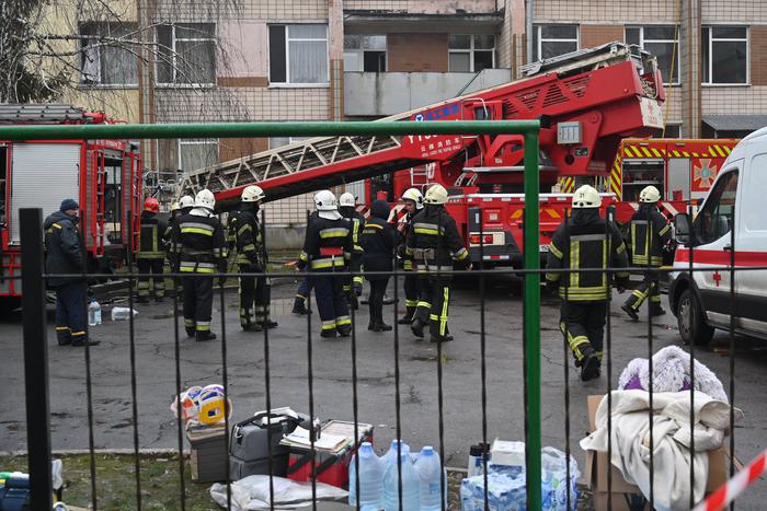 В Броварах вертолёт упал около детсада, работникам оборонки предоставят отсрочку: хроника очередных событий украинского кризиса