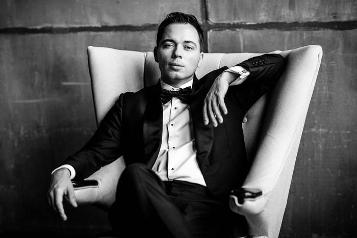 Родион Газманов рассказал про фуд-вечеринки, шрамы и самые странные новости, которые читал о себе