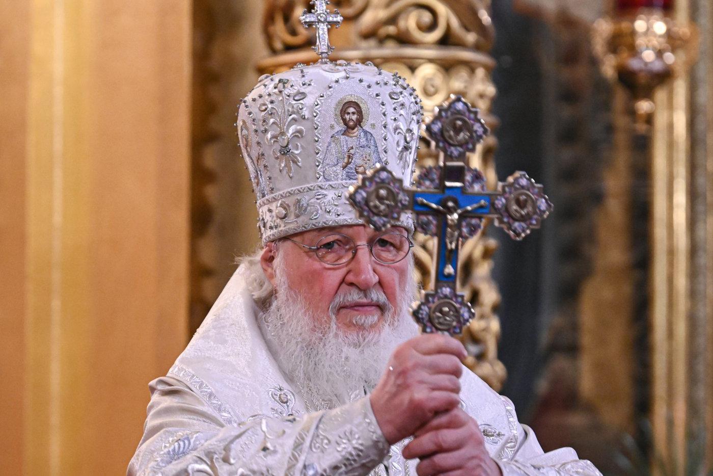 Патриарх Кирилл попросил духовенство отправляться в зону боевых действий