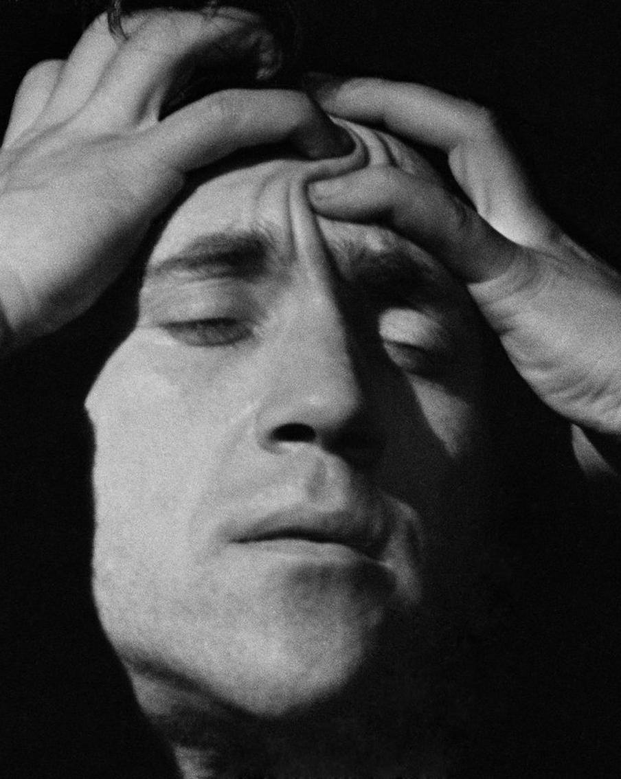 Всю жизнь его преследовало число 25. В день рождения Высоцкого Metro разложило его судьбу по цифрам