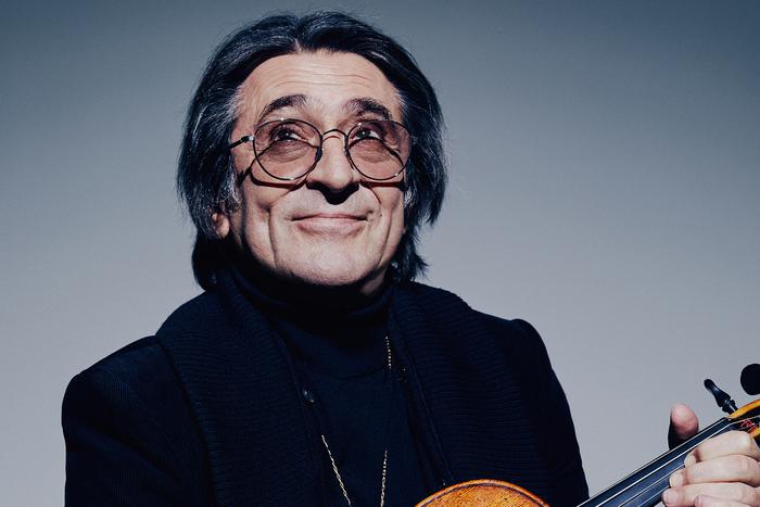 Юрий Башмет мечтал стать машинистом. Известный дирижёр ответил на вопросы анкеты Metro