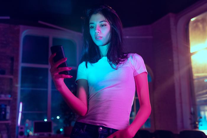 Бесконтрольное использование смартфона может привести к психологическим проблемам