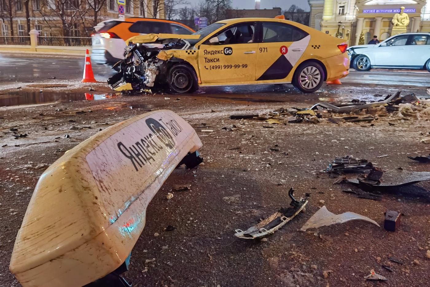 Собянин: Количество погибших на дорогах Москвы снизилось более, чем в 2,5 раза с 2010 года