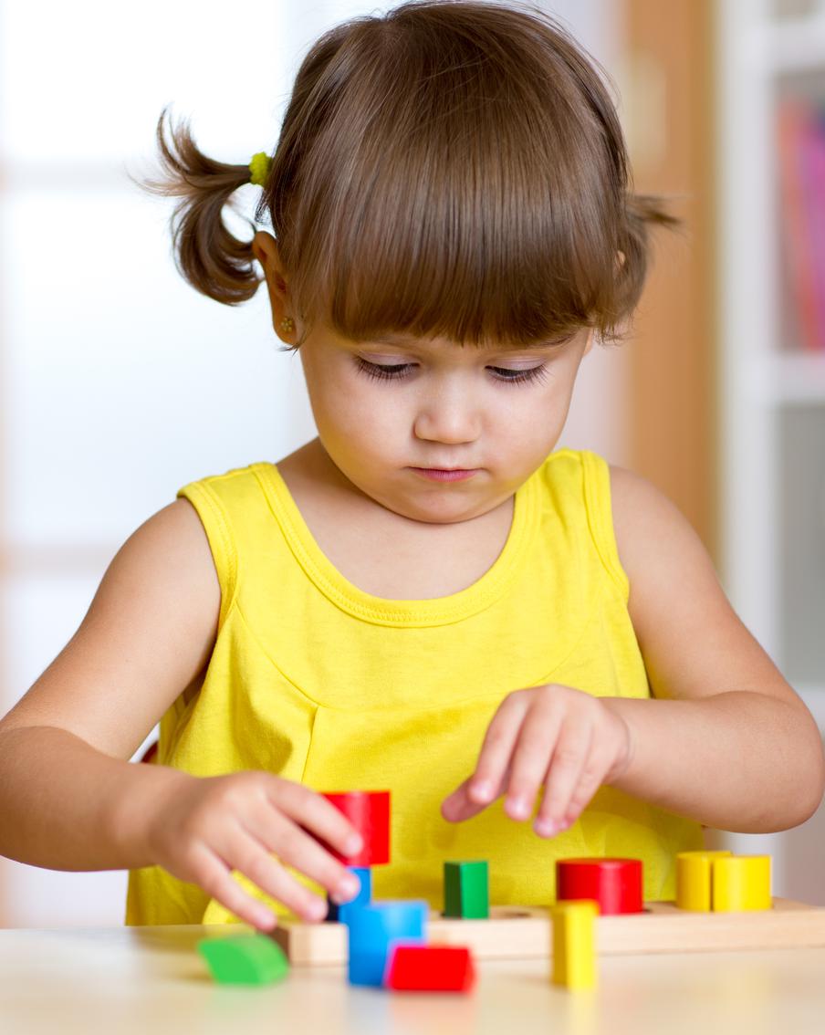 Если маленький ребёнок не начинает говорить. Причины могут быть разными, но есть способы, которые помогут преодолеть безречье