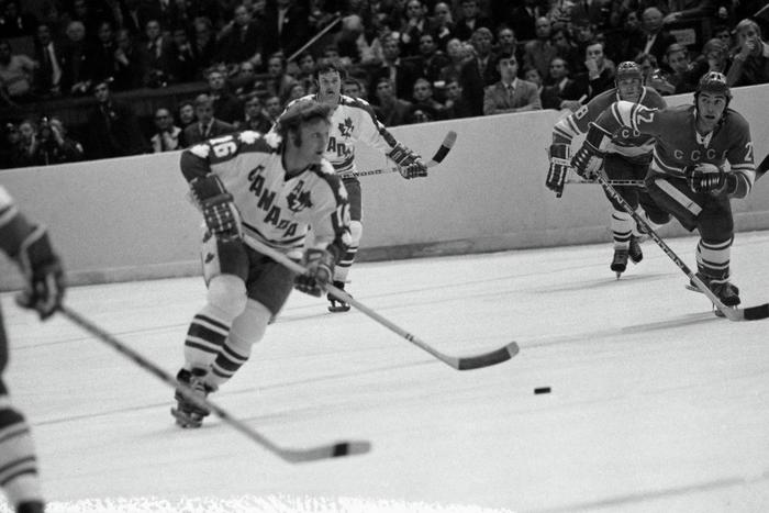 "Его боялся даже Третьяк": участники Суперсерии-74 о великом Бобби Халле