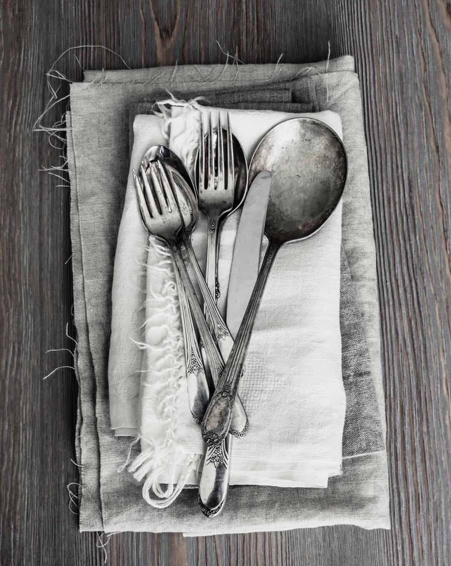 Чистим столовые приборы, чтобы они стали как новенькие