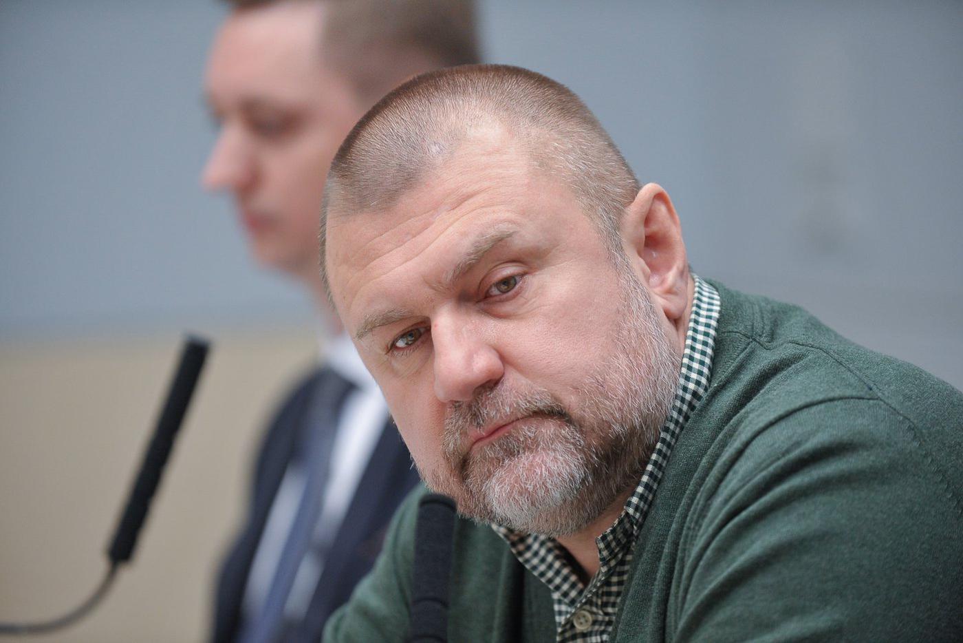 Новые правила для чиновников: для чего планируют новую норму и как она будет работать
