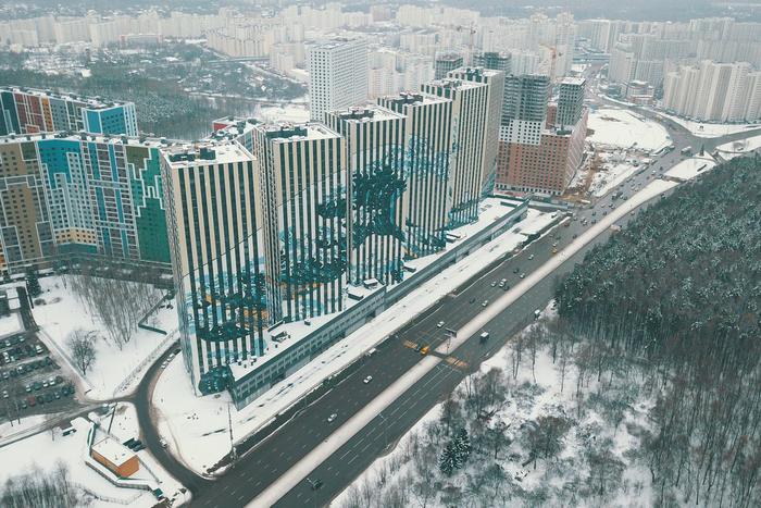 Заброшенные территории города обретают новую жизнь, даря местным жителям комфорт и обеспечивая их работой