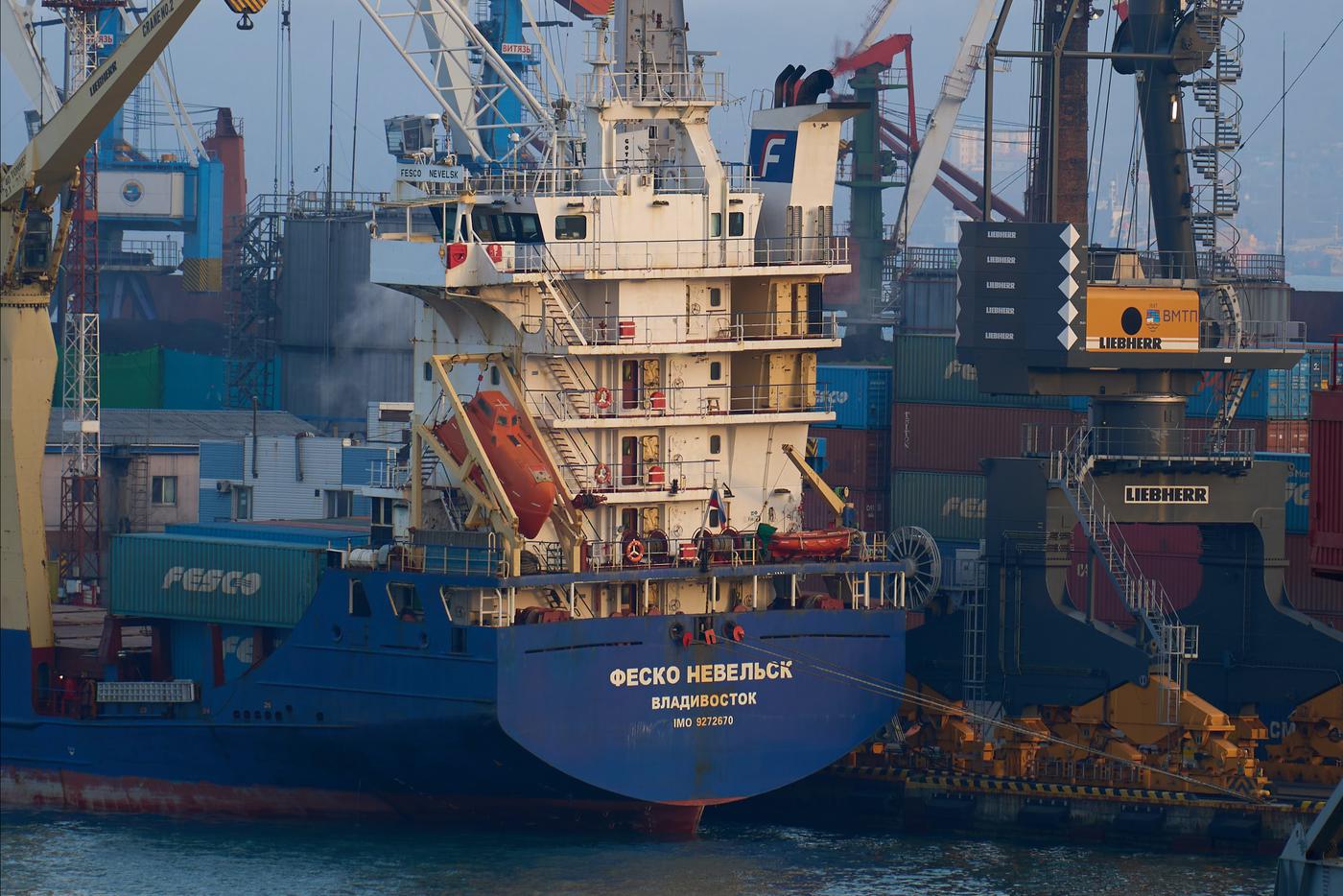 Торгуй не хочу: как союзники и партнёры России помогают ей не замечать санкции Запада