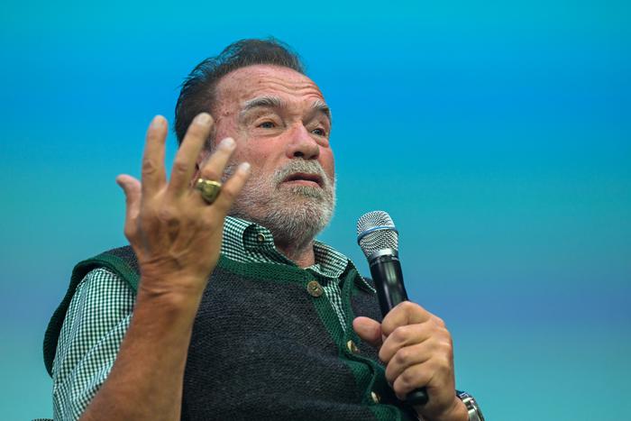 Арнольд Шварценеггер попал в аварию