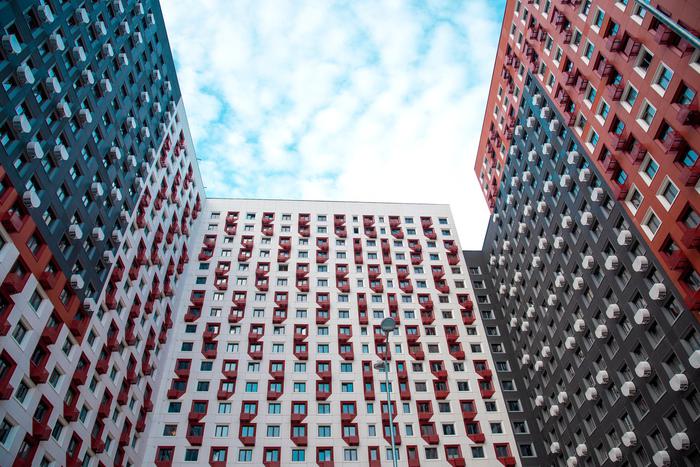 Как ведут себя цены на недвижимость в России и что ожидать от них дальше