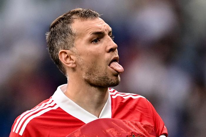 Дзюба возвращается в РПЛ: экс-капитана сборной вот-вот подпишет "Локомотив"