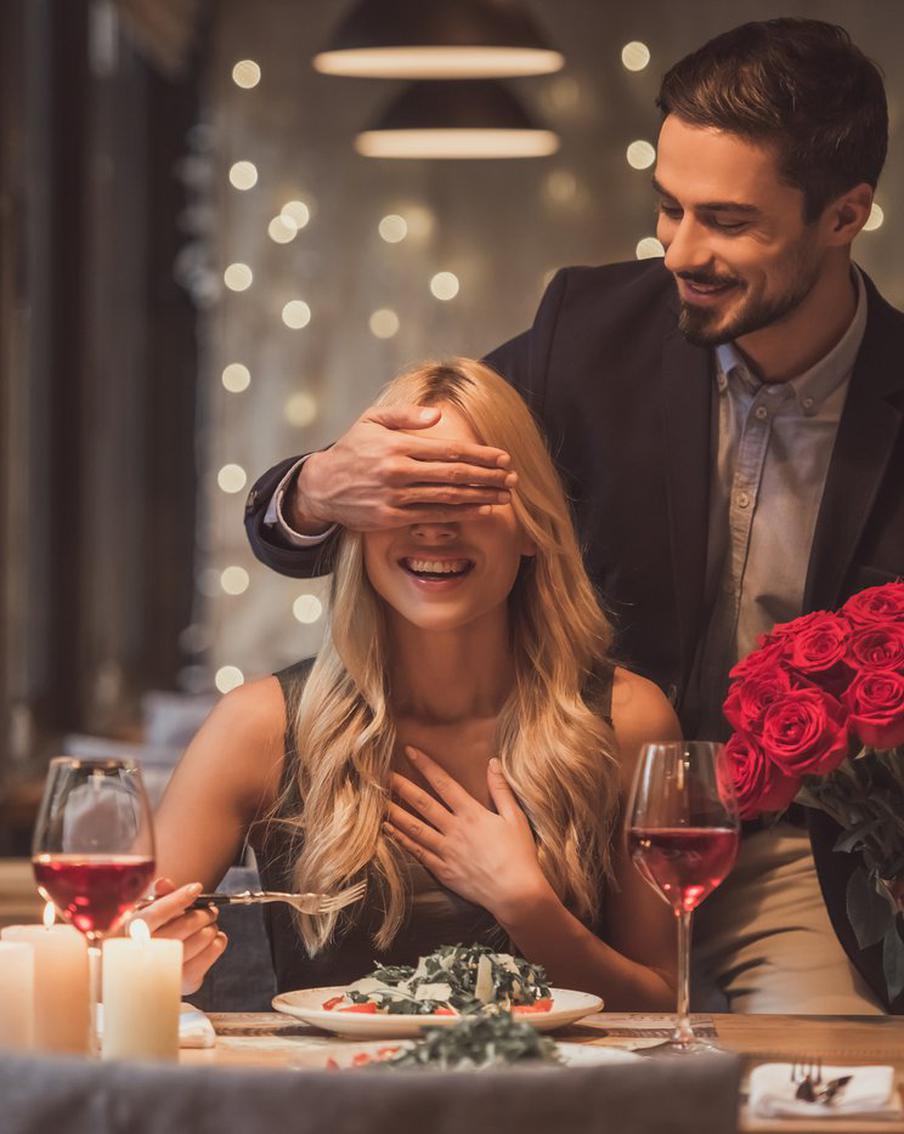 День Святого Валентина можно отметить со вкусом. Столичные рестораны приготовили для горожан отличную программу