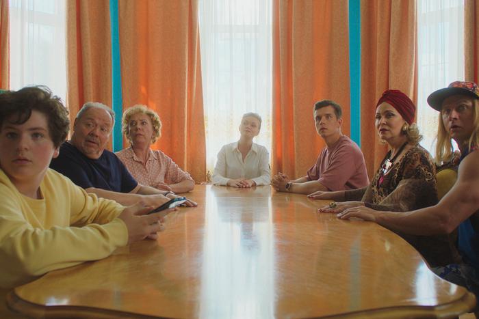 Не только как в дурдоме. Фильмы о соседях раскрывают все грани отношений с ними