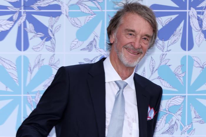 Миллиардер Джим Рэдклифф собрался купить футбольный клуб "Манчестер Юнайтед"