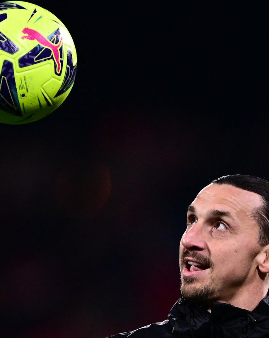 Ибрагимович сыграл бок о бок с сыном: вспоминаем похожие случаи в футболе