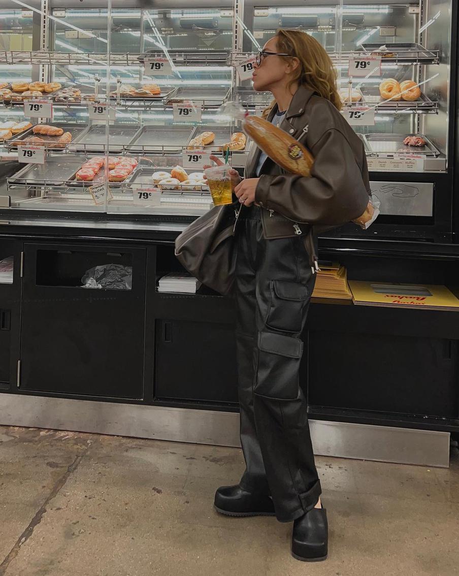 Карго и косуха.