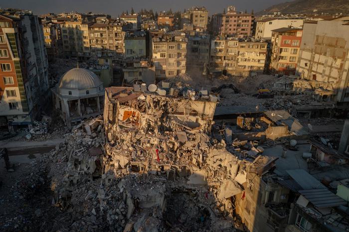 На территории Турции и Сирии произошли два новых землетрясения