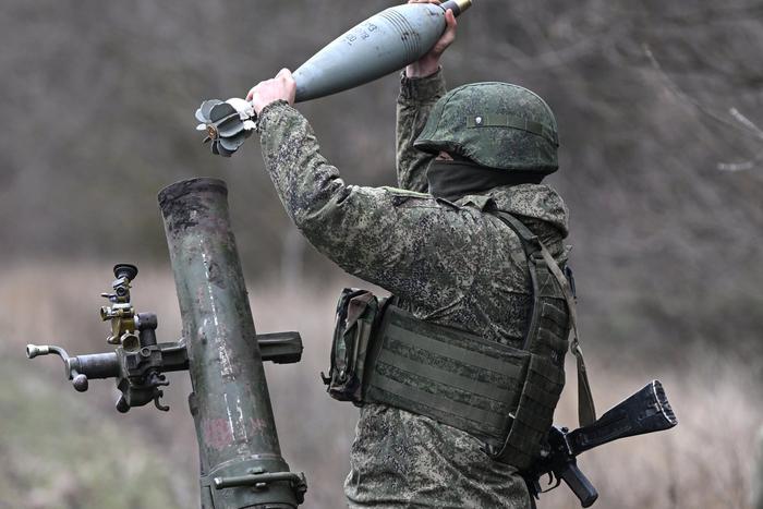 Год с начала специальной военной операции. Эксперты рассказали, какие уроки усвоила наша страна