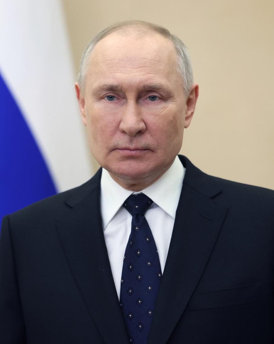 Президент РФ Владимир Путин обратился к россиянам в связи с праздником