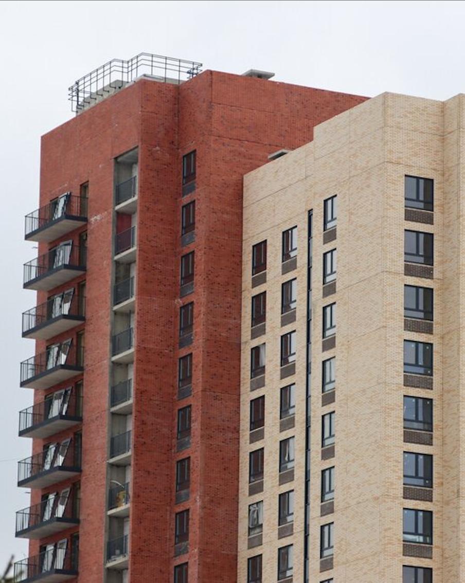 Прощание с хрущёвками: в 2022 году 37 тысяч москвичей переселились в новые дома по программе реновации