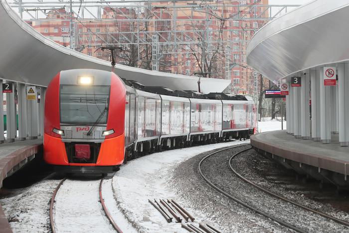 Прокуратура расследует инцидент со школьником, упавшим на рельсы в Подмосковье