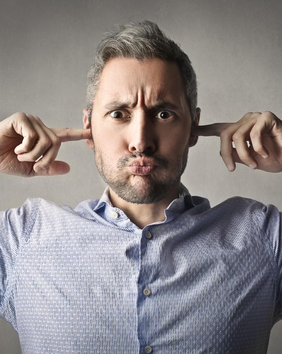 "Мужской ПМС": особые дни, когда мужчина неважно себя чувствует. Это состояние также связано с гормонами, только длиться может годами