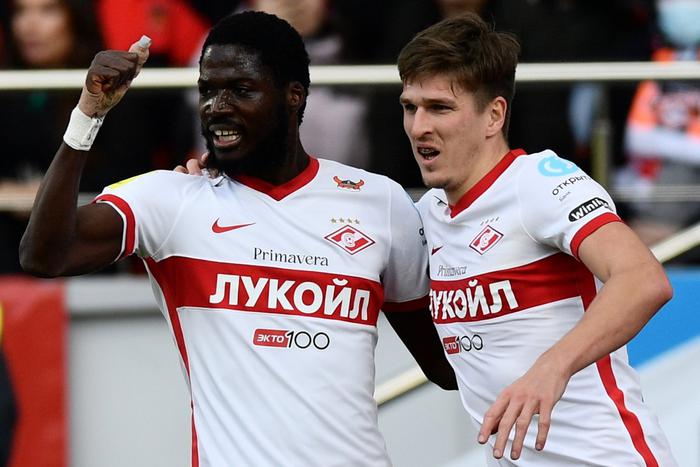 "Спартак" поборется за золото, ЦСКА – за медали: возобновляется чемпионат России по футболу