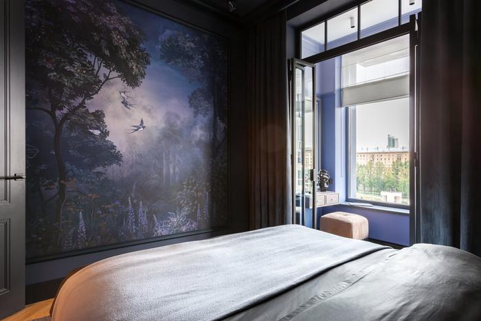 Дизайн-проект небольшой стильной квартиры на Яузе для семьи, которая любит мотоциклы