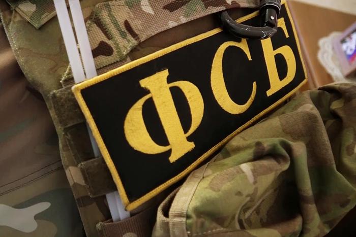 В Москве задержали женщину по обвинению в отправке денег украинским войскам