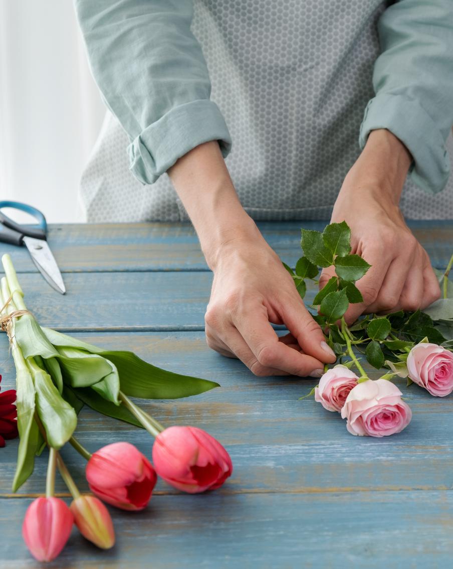 Дорогие женщины: какие цветы взлетят в цене в женский праздник