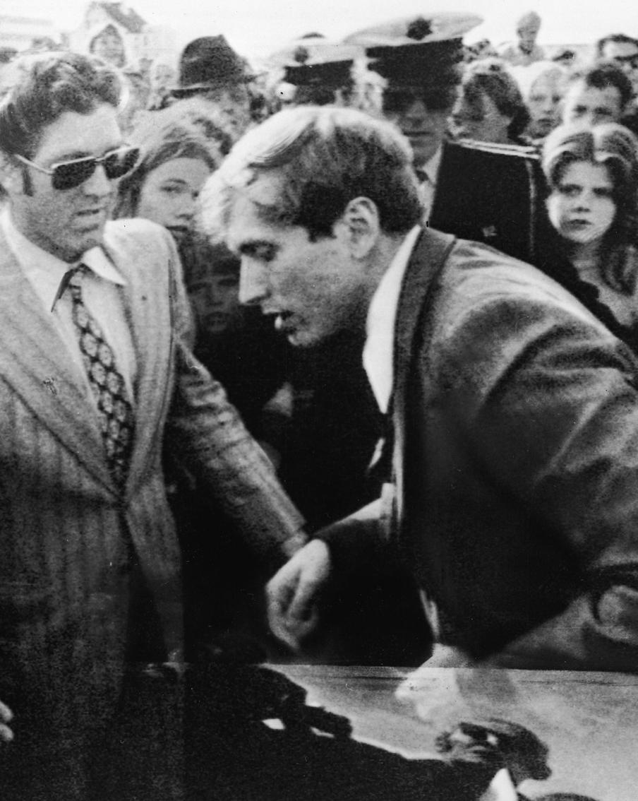 80 лет назад родился гений шахмат Бобби Фишер. Он был не единственным "сумасшедшим" американцем