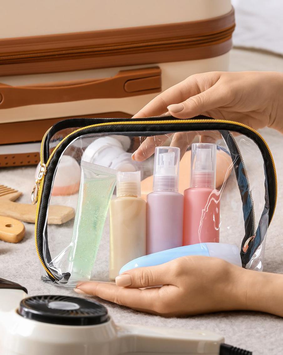 Не только цветы: что ещё покупали россияне в преддверии 8 марта