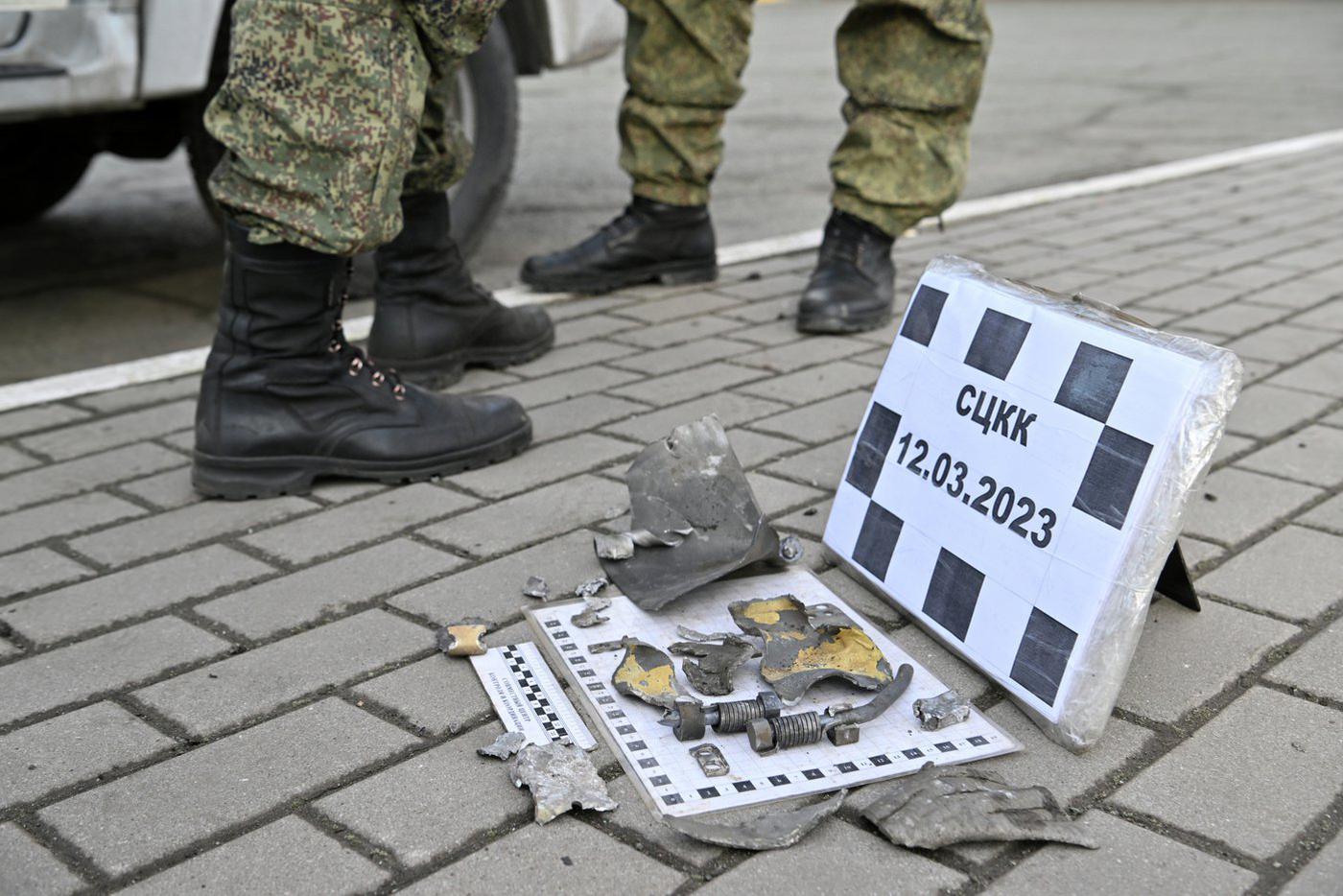 Украинские военные обстреляли жилой район в Перевальске ракетой со шрапнелью